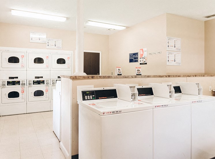 Laundry Center at Carriage House New Albany